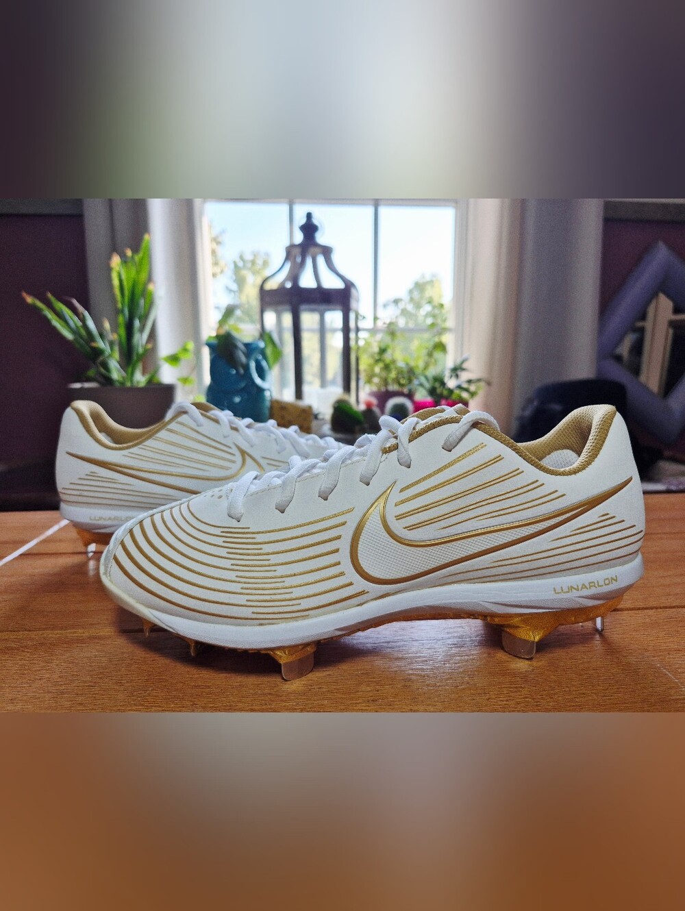 Nike Women's Lunar Hyperdiamond 3 Pro metal softball cleats - Size 7